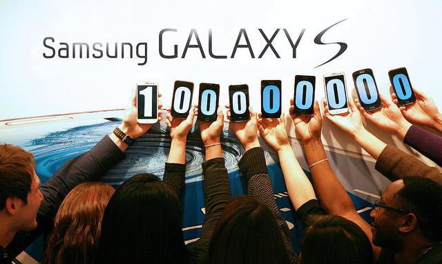 Samsung Galaxy S superan 100 millones de unidades